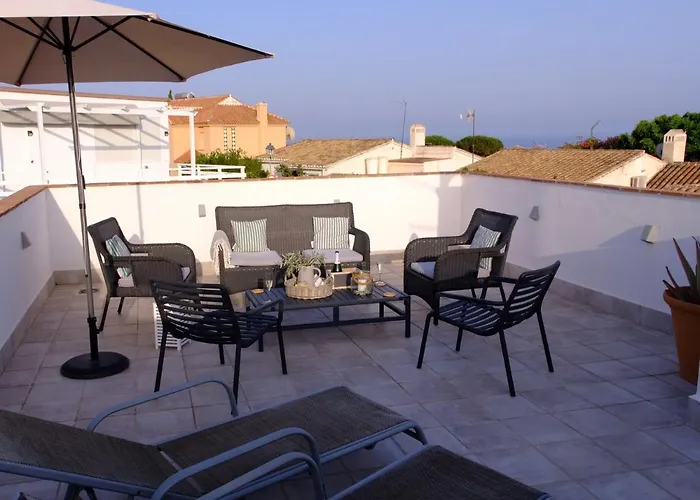 Tomillo Villa Malaga