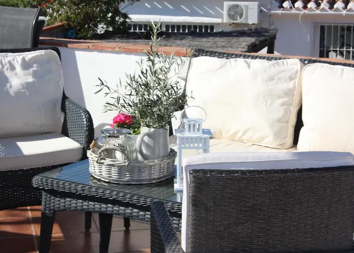 Tomillo Villa Malaga
